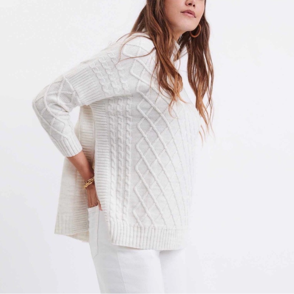 MERSEA Lisbon Lattice Traveler Sweater in Sea Salt White One Size